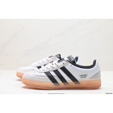 Adidas Gazelle Shoes